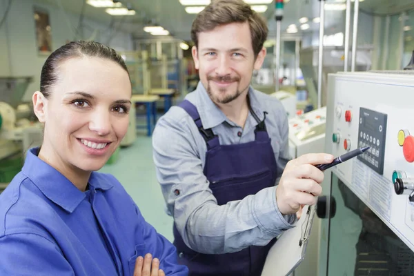 Ingenieur Leerling Fabriek — Stockfoto