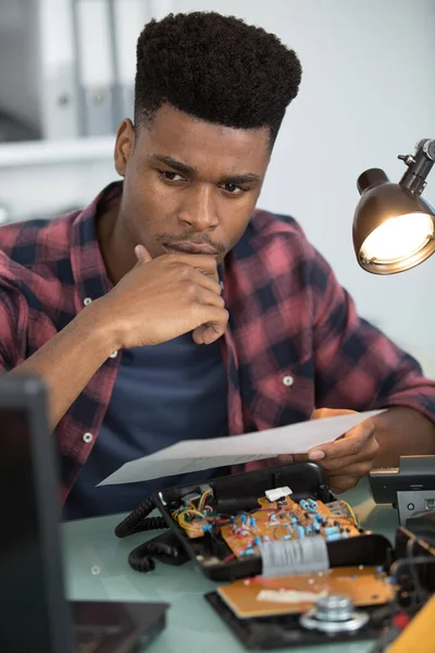 Serieus Nadenken Problemen — Stockfoto