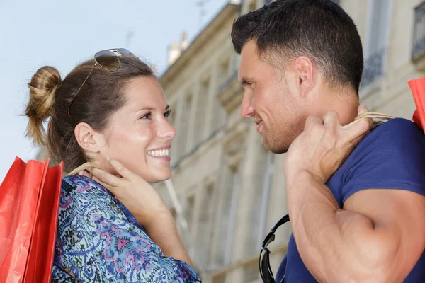 Gelukkig Paar Liefde Winkelen — Stockfoto