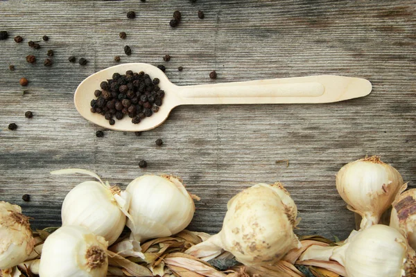 Knoblauch und Pfeffer — Stockfoto