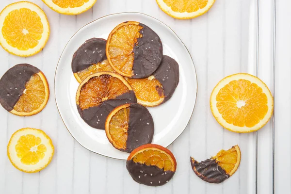 Dark Chocolate Dipped Dry Orange Slices — 스톡 사진