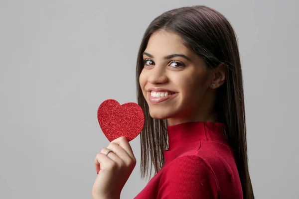 Attractive Young Woman Holding Red Heart Valentine Day Concept — Stockfoto