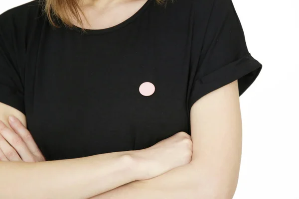 Small Button Badge Pinned Black Shirt — Stock Photo, Image