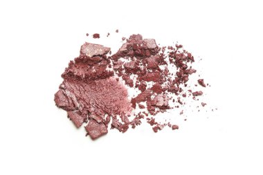 Parçalanmış kahverengi makyaj örneği beyaz arkaplanda izole edilmiş.