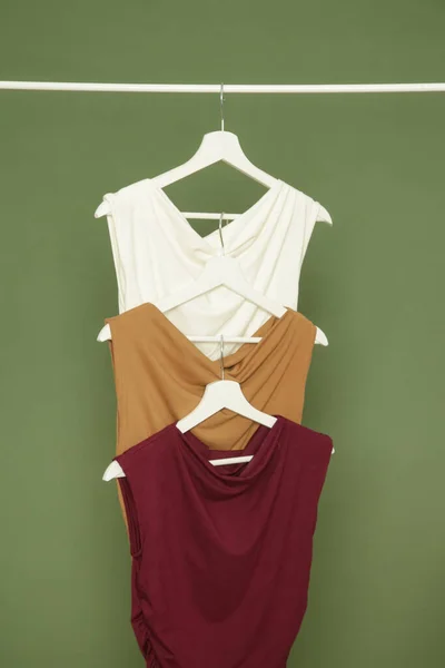 Display Casual Clothes Made Organic Cotton Clothing Rack Fashion Studio — 스톡 사진