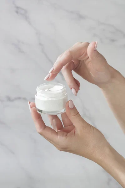 Close Woman Hand Taking Cream Jar Her Finger Use Cosmetics — Foto de Stock