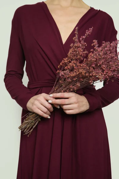 Serie Studio Photos Young Female Model Burgundy Wrap Dress Holding — Foto de Stock