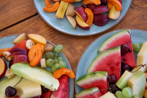 Fresh Cut Fruit Served Restaurant Table — Foto de Stock