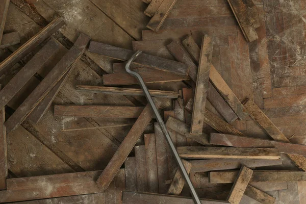 Home Improvement Removing Old Wooden Parquet Flooring Using Crowbar Tool — Stock Fotó