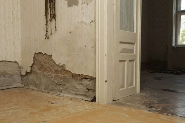 Moisture Damage Wall Old House Newly Installed Insulation Polyethylene Barriers — Stok fotoğraf