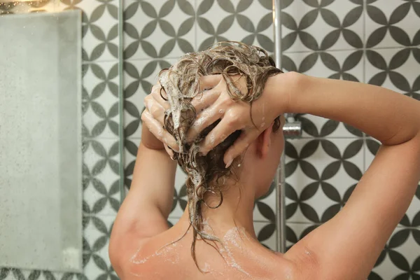 Young Woman Taking Shower Washing Her Hair Shower Cabine — Zdjęcie stockowe