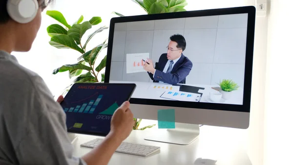 비디오 콘퍼런스 Businessman Making Video Call Employment Virtual Web Contacting — 스톡 사진