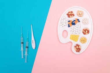 İlaç Endüstrisi ve İlaç Ürünleri - Farklı Renkli Haplar