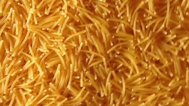 Noodles não cozidos Fundo girando no sentido anti-horário — Vídeo de Stock