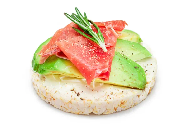 Taze Avokado, Jamon ve Rosemary ile Rice Cake Sandviçi