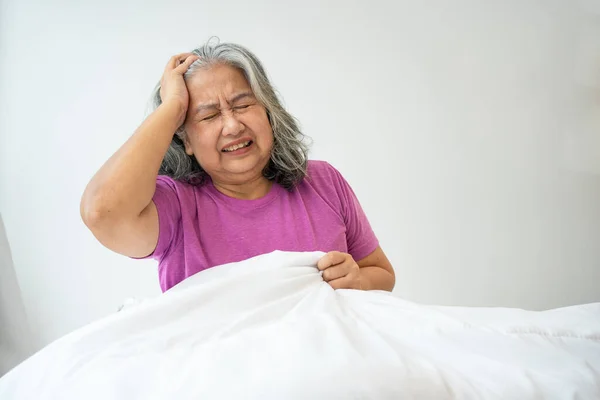 Unhealthy Elderly Senior Asian Woman Sitting Bed Suffering Headache Migraine — 스톡 사진