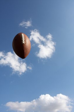 gökyüzünde futbol