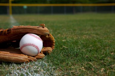 beysbol eldiveni outfield boyunca içinde