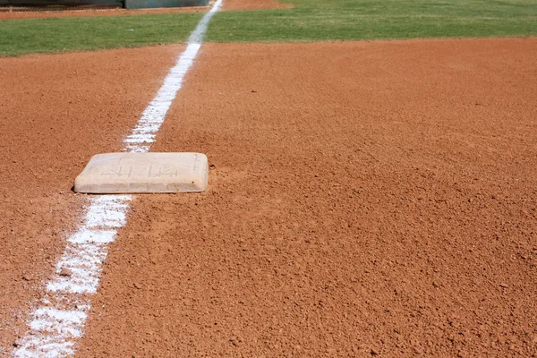 Vista del béisbol desde la tercera base — Foto de Stock