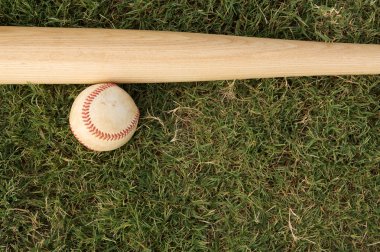 Beyzbol outfield çimenlerin üzerinde