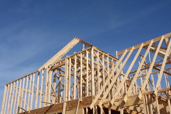 Nova casa em construção — Fotografia de Stock