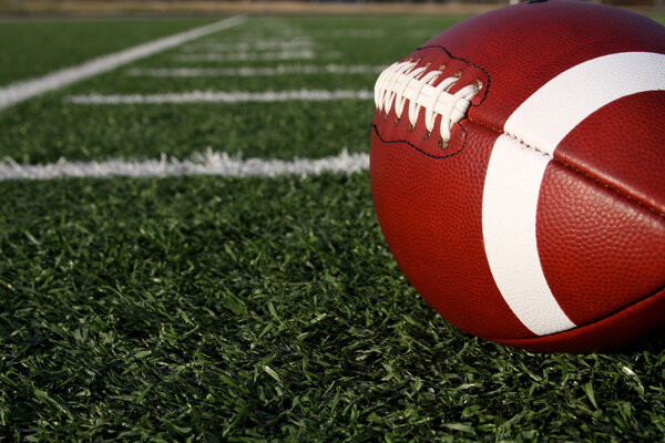 Американский футбол на дворовых линиях
