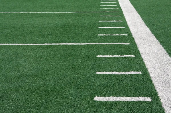 Linhas de jardas do campo de futebol americano — Fotografia de Stock