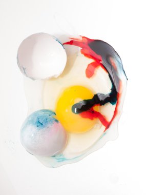 Renkli Paskalya yumurtaları