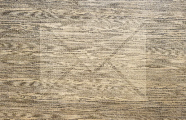 Ícone de correio em textura de madeira e fundo — Fotografia de Stock