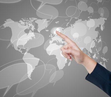 yorum düğmeye bir dokunmatik ekran arayüzü el