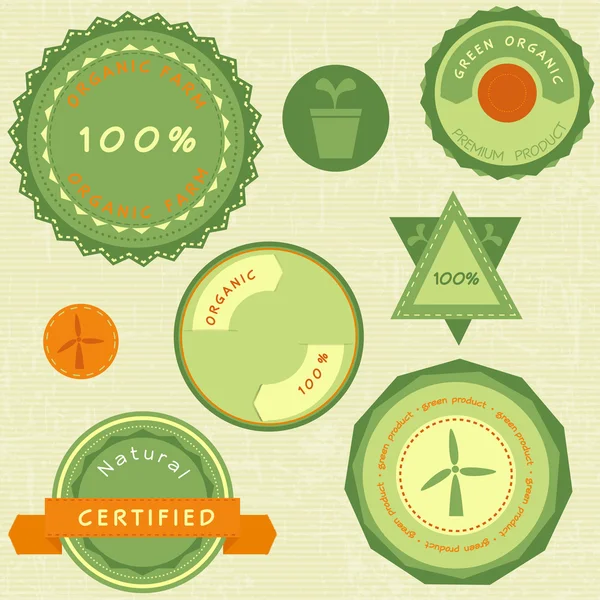 Collection of retro green organic labels — Stock Vector