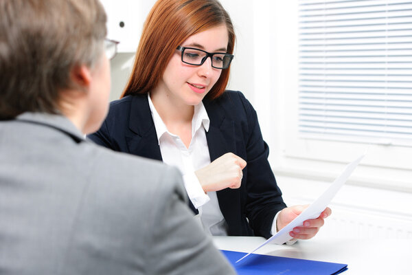 Заявитель на собеседование
