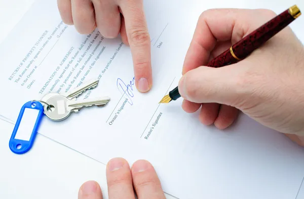 Rental agreement — Stock Photo, Image