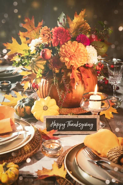 Thanksgiving Firande Traditionell Middag Dukning Koncept Festlig Dekorerad Thanksgiving Bord — Stockfoto