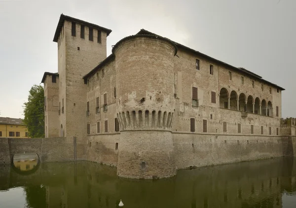 Rocca san vitale východní strana, fontanellato — Stock fotografie