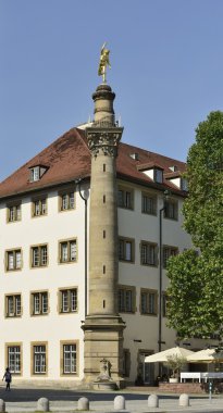Cıva sütunu, stuttgart
