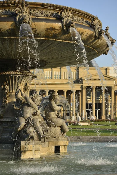 Fountain and Old Bourse, Stuttgart — Stock Photo, Image