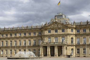 New Castle ana giriş, Stuttgart