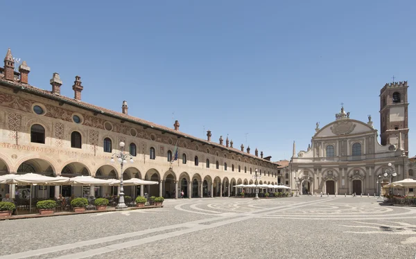 Praça Ducale, Vigevano Imagens De Bancos De Imagens