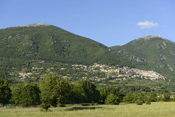 Poggio Bustone forma oeste, valle de Rieti —  Fotos de Stock