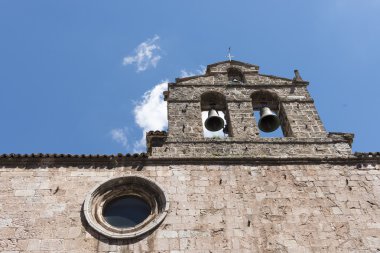 Romanesk çan kulesi, leonessa