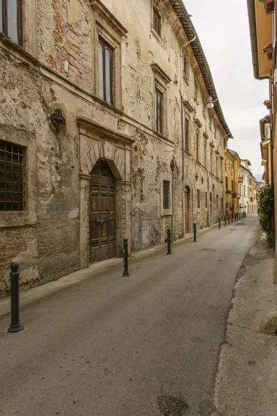 Calle San Francesco, Rieti — Foto de Stock