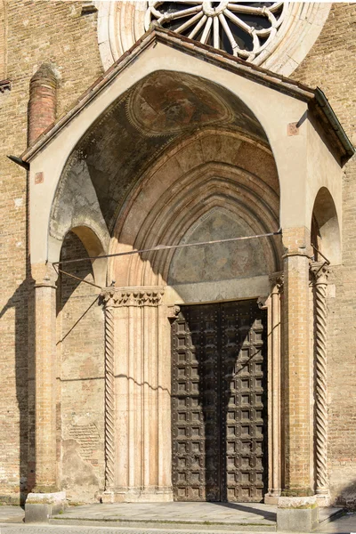 San francesco církevní prothyrum, lodi, Itálie — Stock fotografie