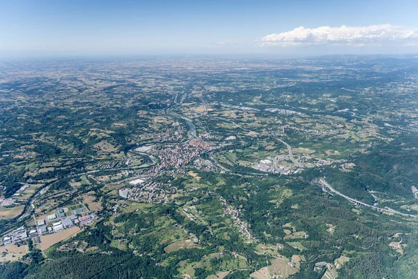 Aerial Shot Small Plane Ovada Little Town A36 Highway Monferrato Imagens Royalty-Free