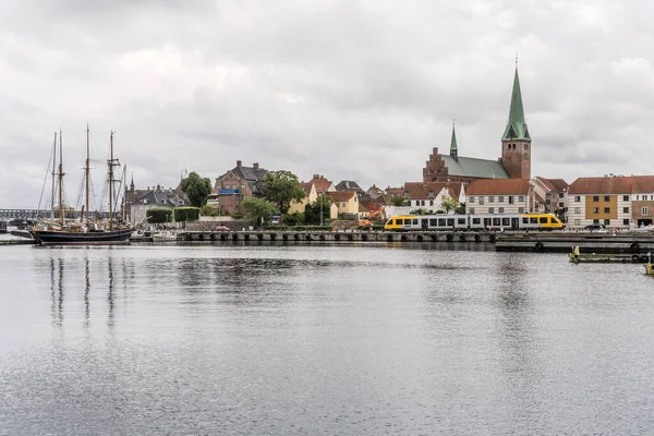 Helsingor 2022 June Train Harbor Embankment Historical Village Shot Bright — Fotografia de Stock