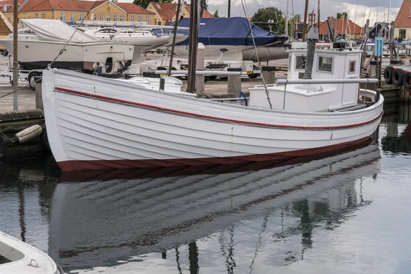 Traditional Fishing Boat Moored Harbor Shot Cloudy Light Dragor Denmark — 스톡 사진