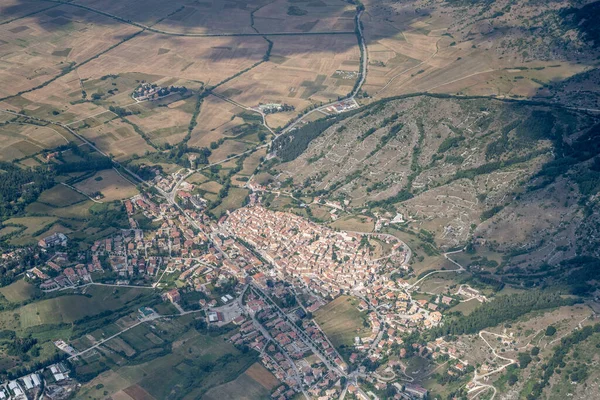 Luftaufnahme Des Dorfes Rocca Mezzo Hochland Von Ovindoli Aus Einem — Stockfoto