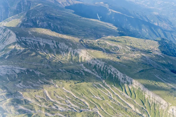 Ripresa Aerea Piccolo Aereo Gorzano Gamma Pendii Brulli Con Aliante — Foto Stock