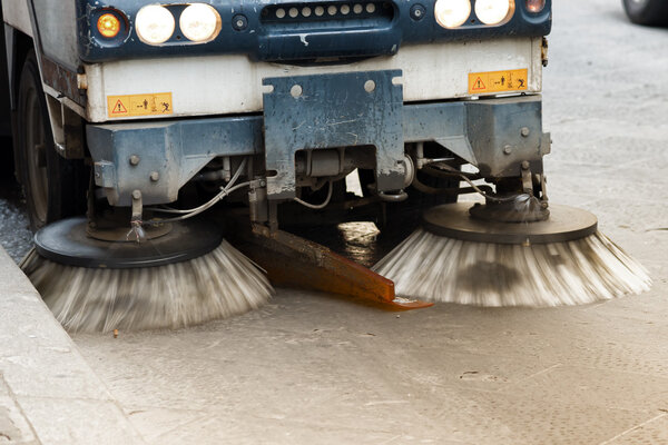 Street Sweeper cleaning