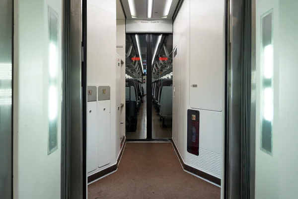 Hög hastighet tåg korridor — Stockfoto